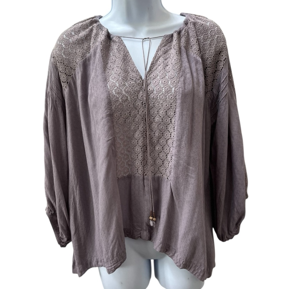Free people Elegant Lace Detail Women's Top m lilac gray